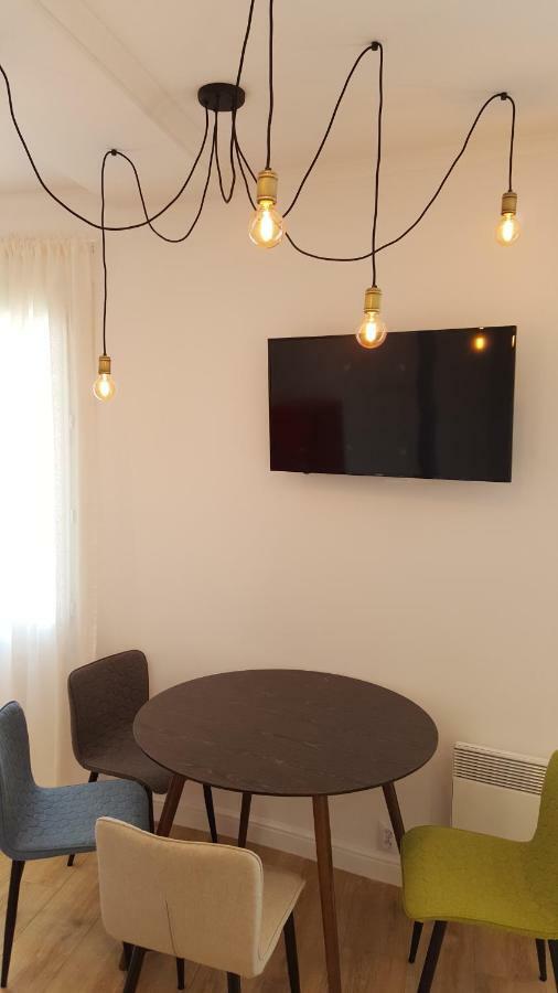 123 Sadi Carnot, Classe 2 Etoiles Saint-Raphaël Zewnętrze zdjęcie