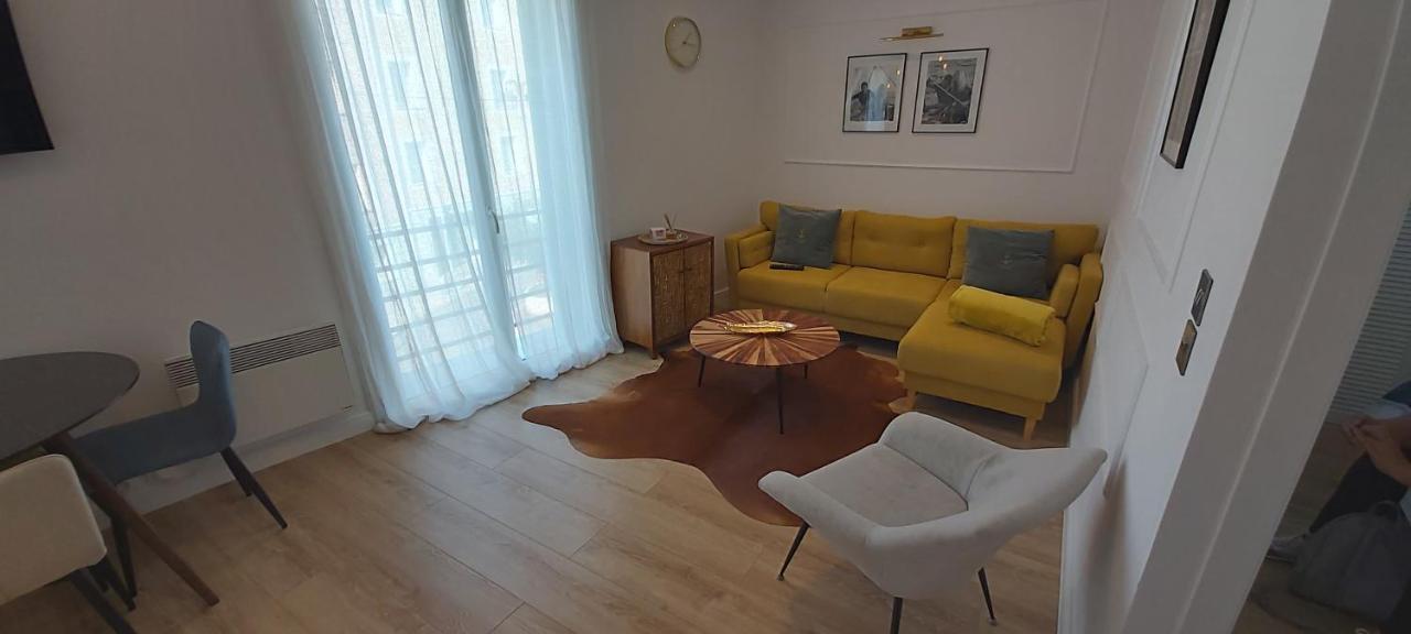 123 Sadi Carnot, Classe 2 Etoiles Saint-Raphaël Zewnętrze zdjęcie